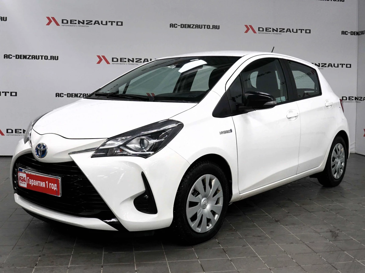 Купить Toyota Yaris 2019 г.в. 64000 Вариатор Гибрид/1500 см3 за 1758500  руб. скидка 0 руб. в Кредит от 8.9% годовых.