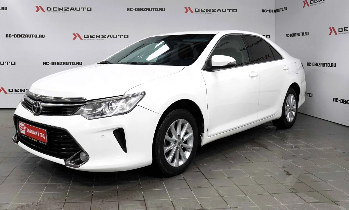 Купить Toyota Camry 2016 г.в. 155000 Автоматическая Бензин/2000 см3 за  2009500 руб. скидка 0 руб. в Кредит от 8.9% годовых.