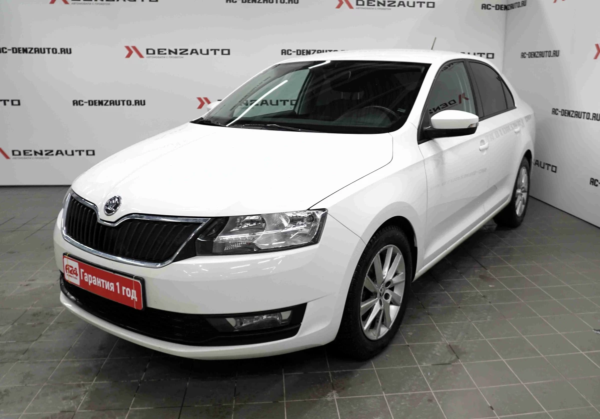 Купить Skoda Rapid 2019 г.в. 105500 Автоматическая Бензин/1600 см3 за  1349500 руб. скидка 0 руб. в Кредит от 8.9% годовых.