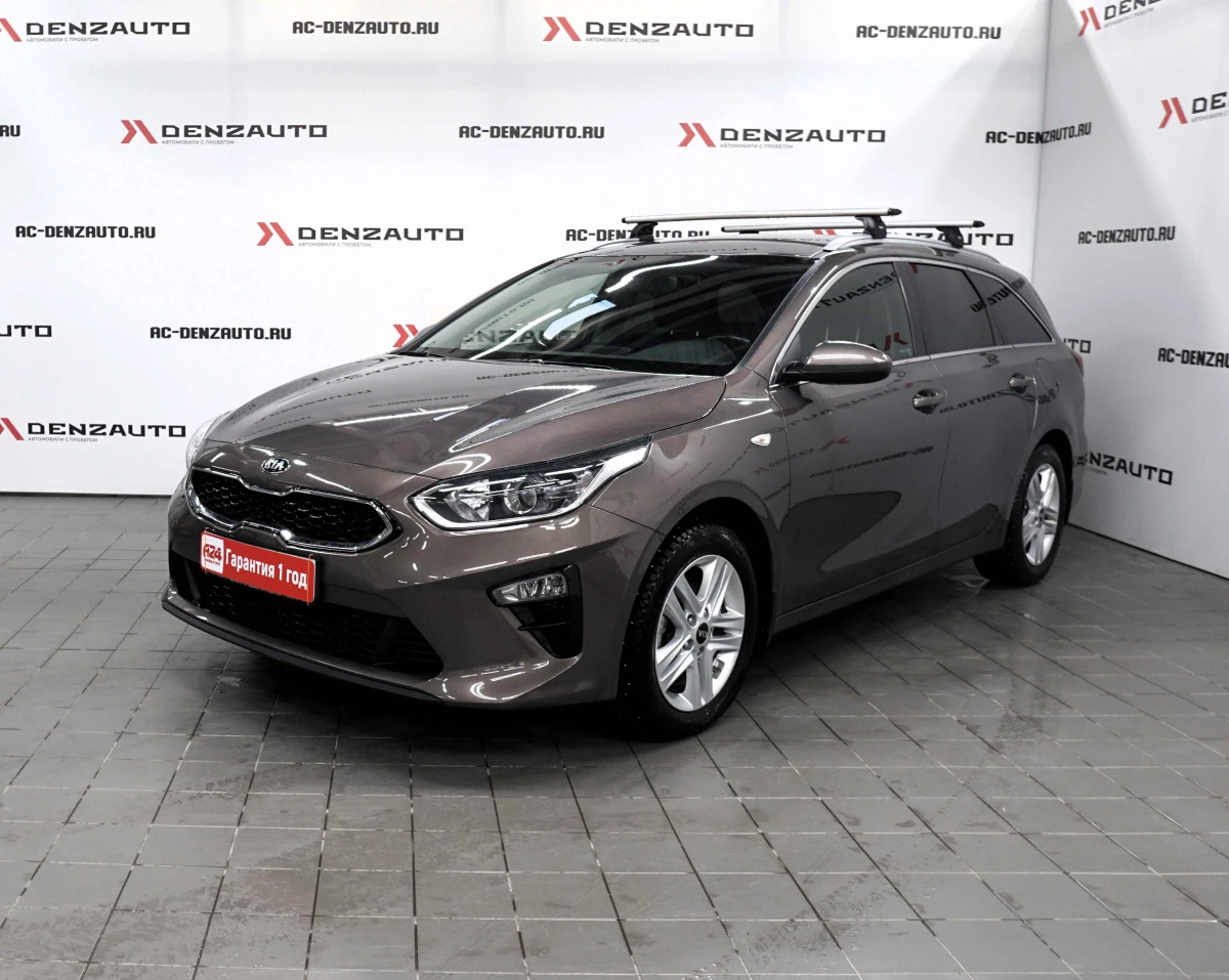 Купить Kia Ceed 2019 г.в. 60000 Автоматическая Бензин/1600 см3 за 2159500  руб. скидка 0 руб. в Кредит от 8.9% годовых.