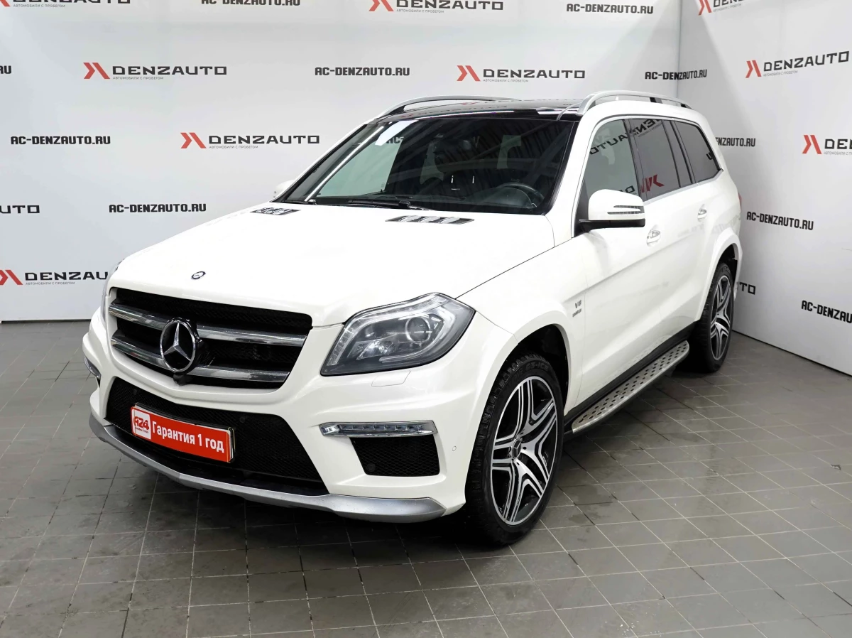 Купить Mercedes-Benz GL-Класс 2013 г.в. 208000 Автоматическая Бензин/5500  см3 за 3399500 руб. скидка 0 руб. в Кредит от 8.9% годовых.