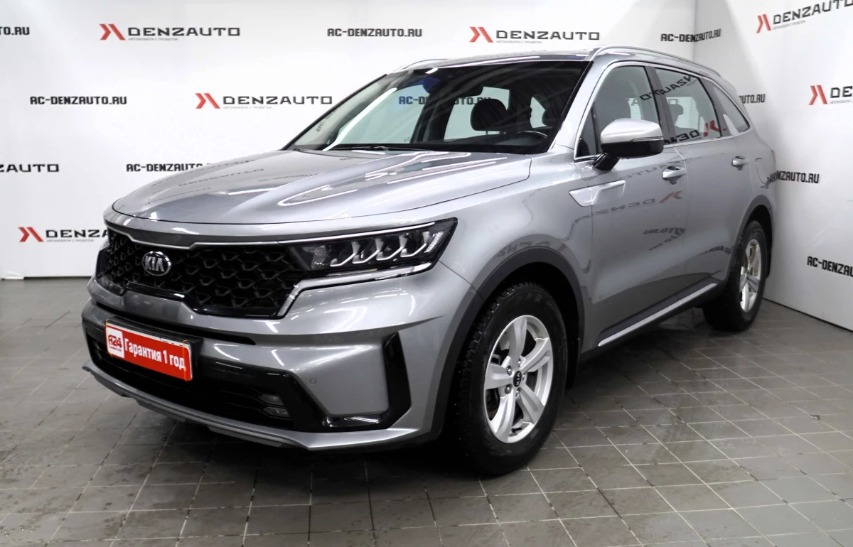 Купить Kia Sorento 2021 г.в. 113000 Автоматическая Бензин/2500 см3 за  3359500 руб. скидка 0 руб. в Кредит от 8.9% годовых.