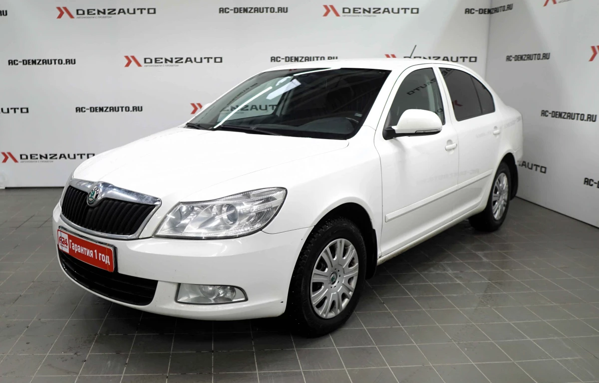 Купить Skoda Octavia 2011 г.в. 204000 Автоматическая Бензин/1600 см3 за  939500 руб. скидка 0 руб. в Кредит от 8.9% годовых.