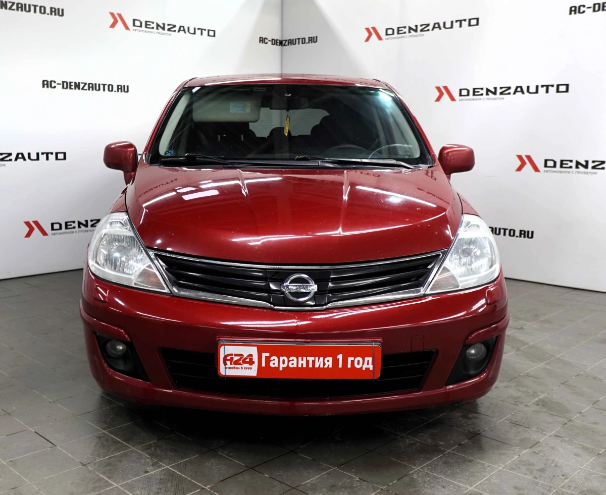 Купить Nissan Tiida 2010 г.в. 142000 Автоматическая Бензин/1600 см3 за  859500 руб. скидка 0 руб. в Кредит от 8.9% годовых.