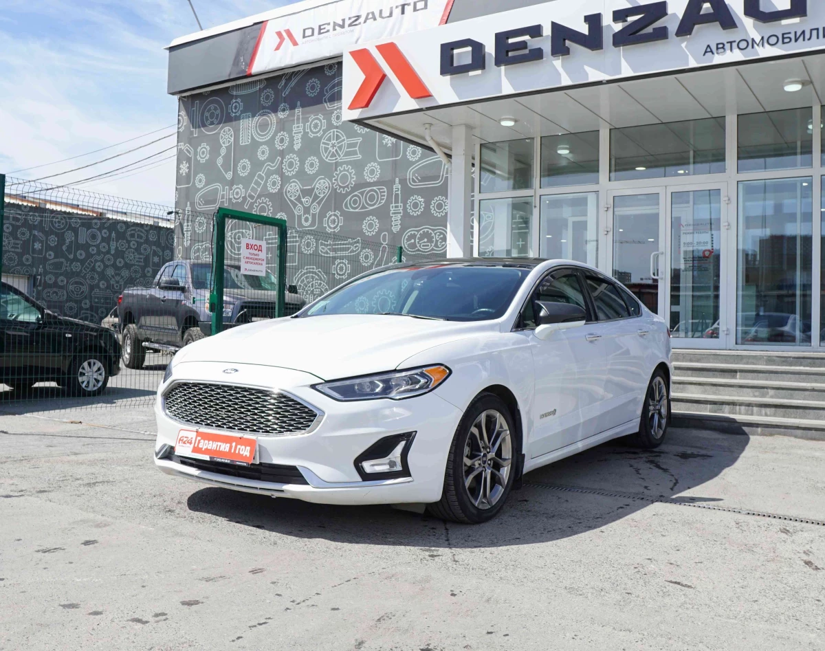 Купить Ford Fusion (North America) 2019 г.в. 59900 Вариатор Гибрид/2000 см3  за 2766500 руб. скидка 0 руб. в Кредит от 8.9% годовых.